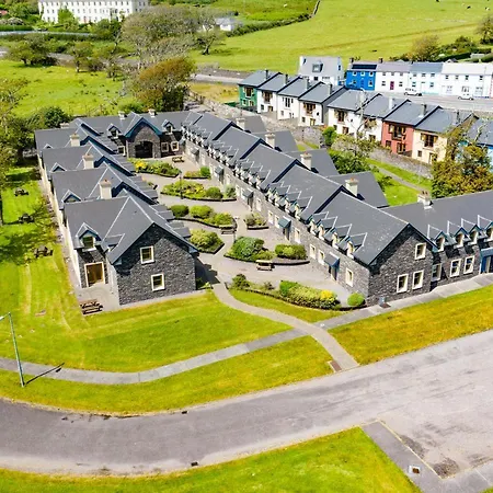 Feriehus Courtyard 4 Bed Sleeps 8